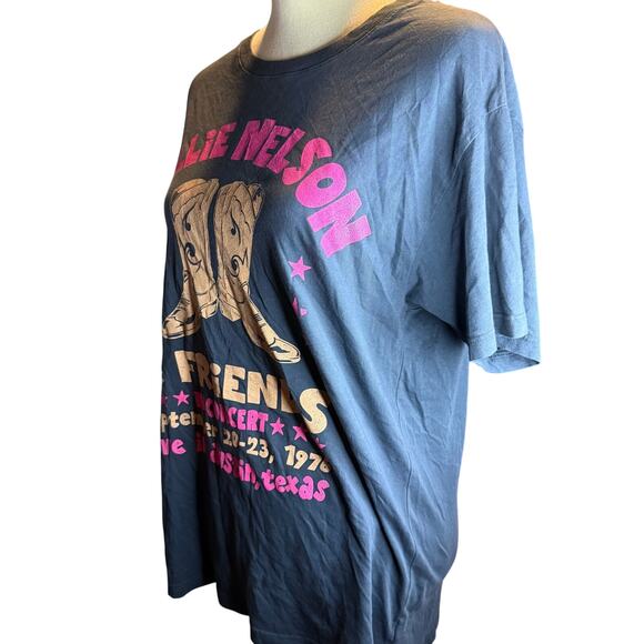 Anthropologie LetLuv Willie Nelson & Friends Boots Concert Tee, Size Medium, NWT - Picture 4 of 7